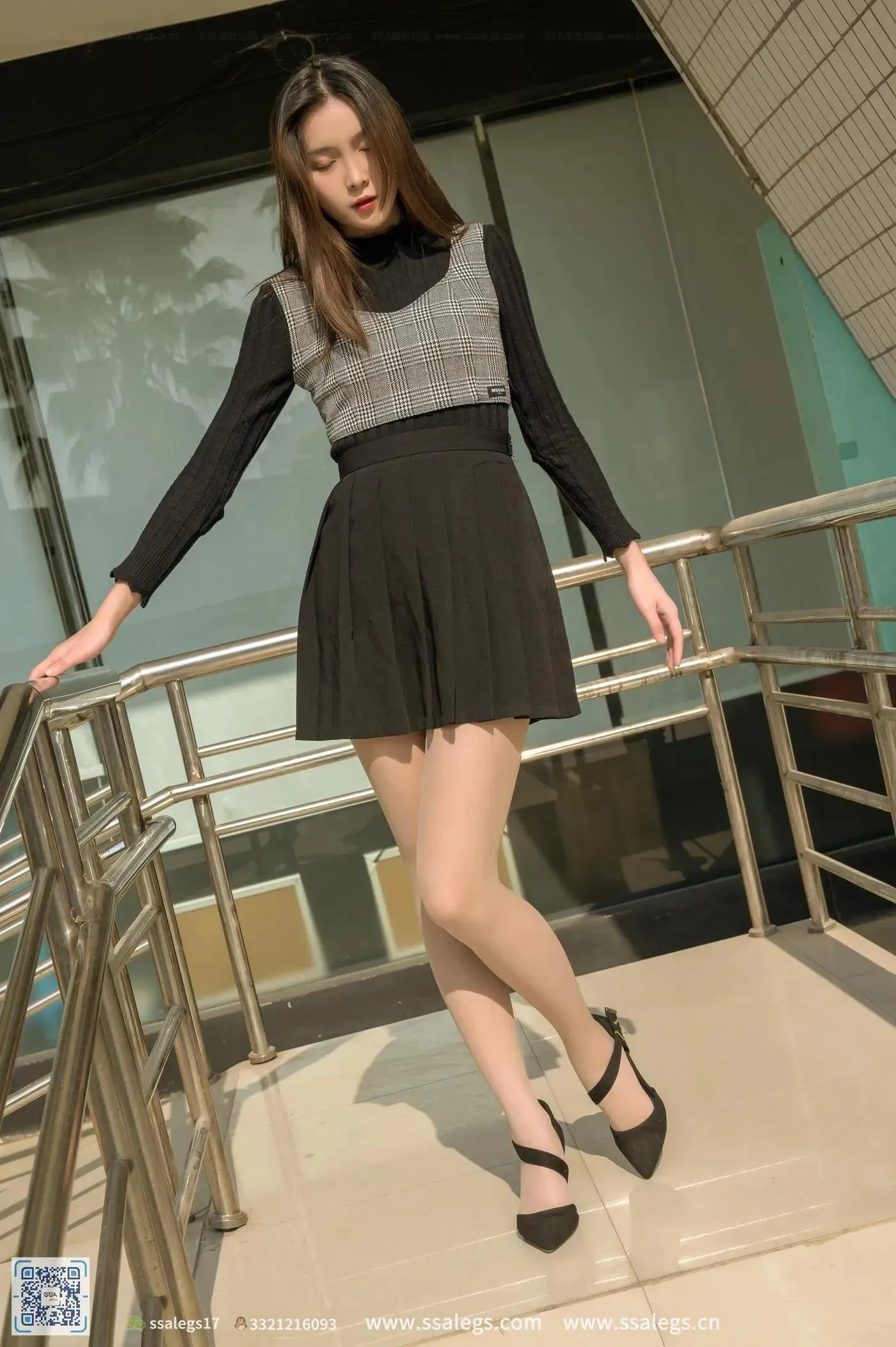 [SSA丝社]超清写真 NO.495 君君 外拍写真（上） [64P]插图5